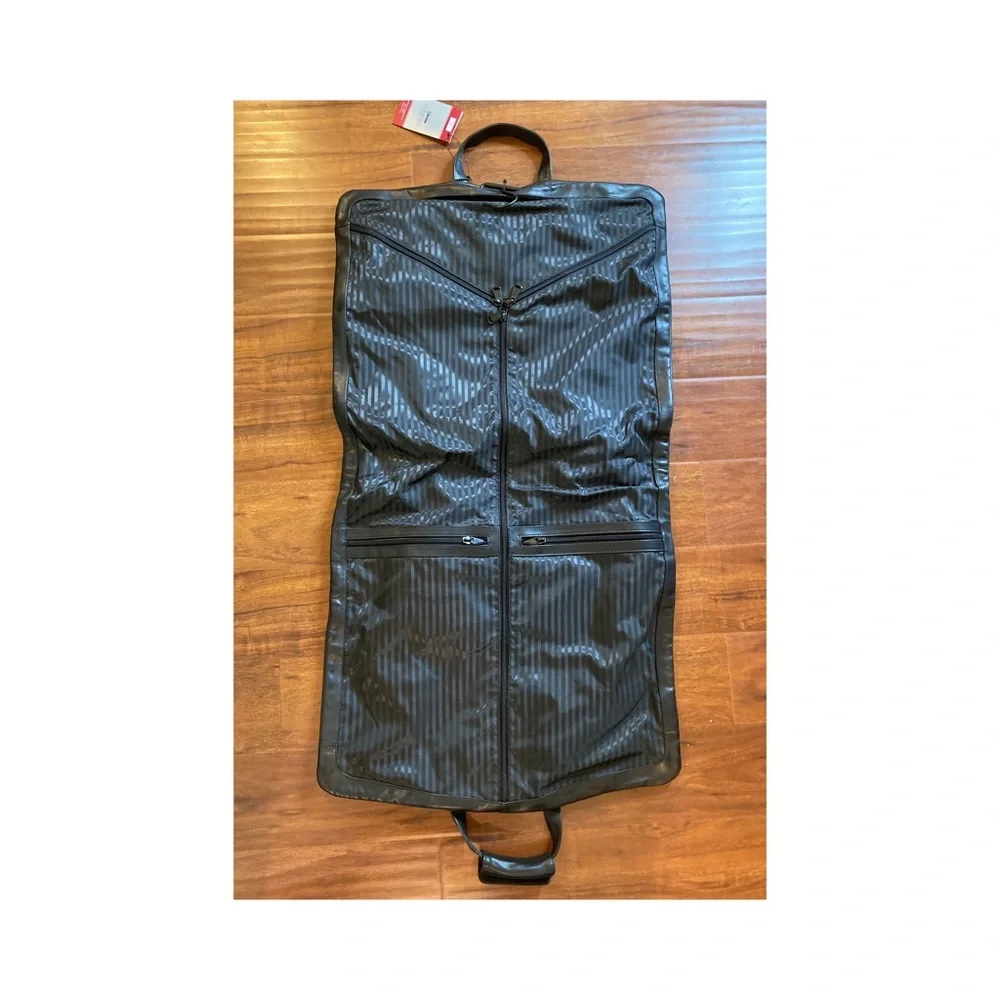 WINN International Garment Bag